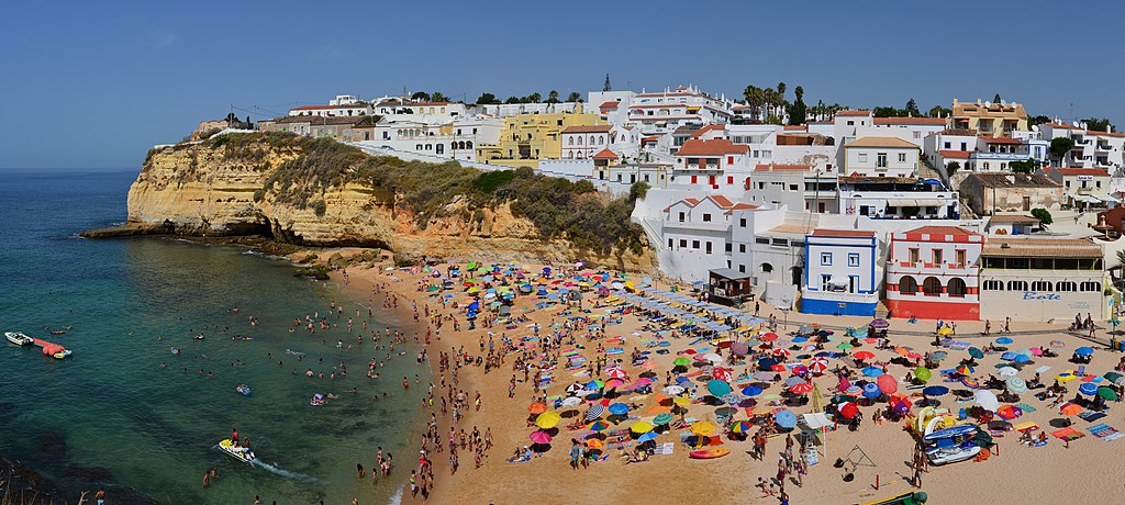  Praia de Carvoeiro, Algarve