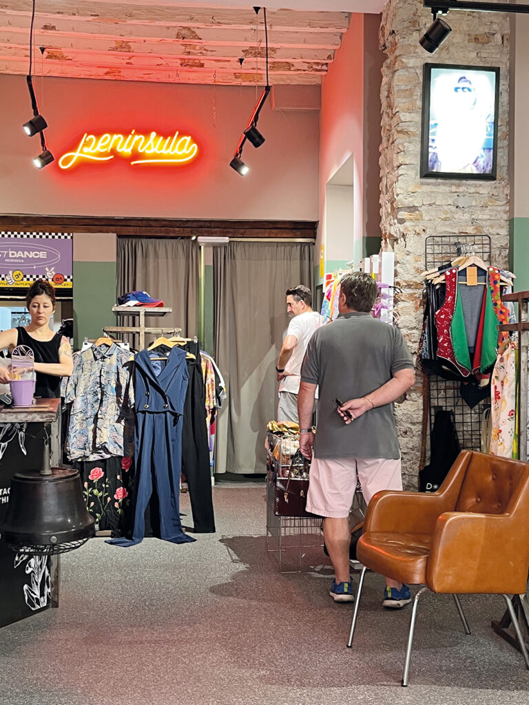Peninsula vintagebutik