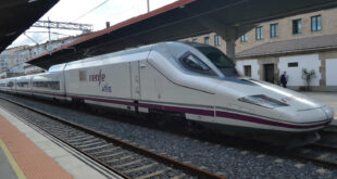 AVE höghastighetståg från Renfe.