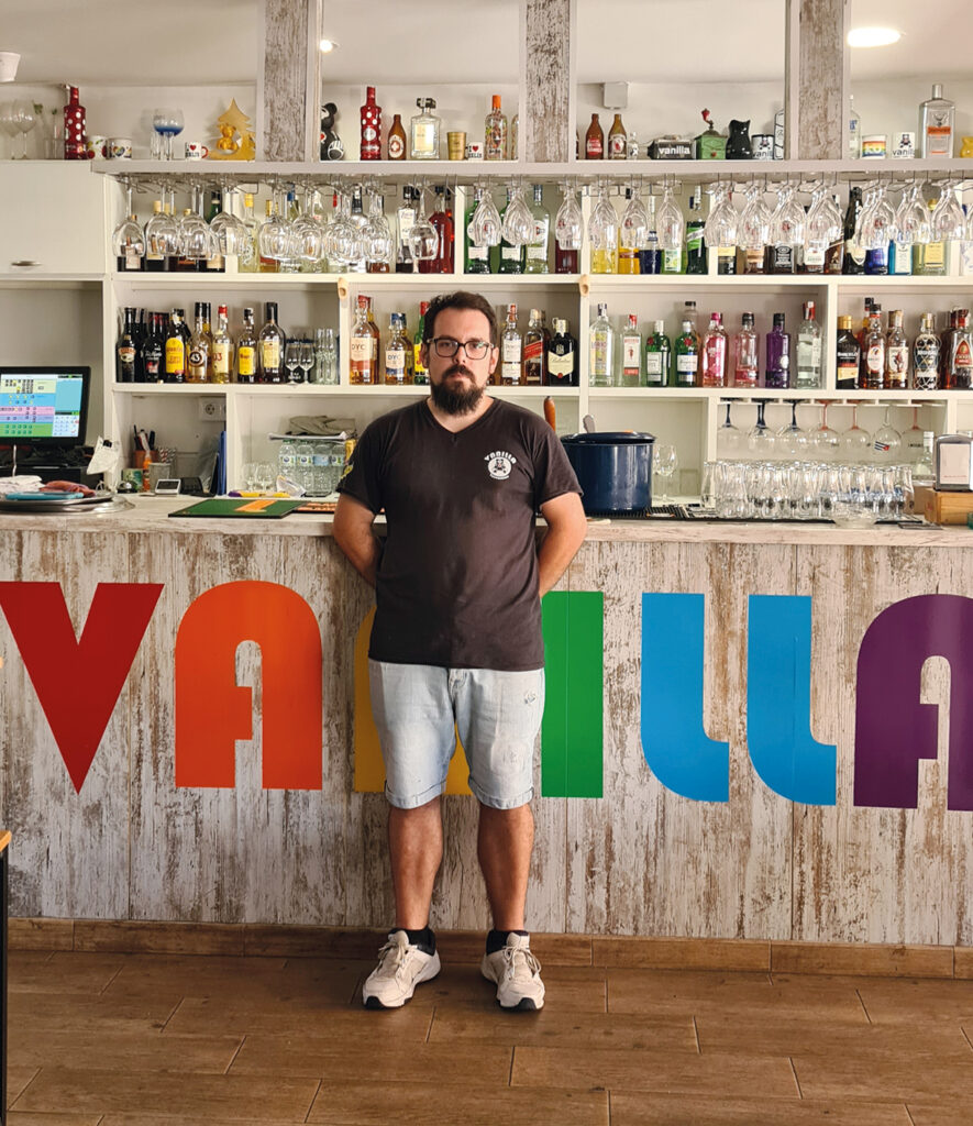 Daniel på Café Vanilla.