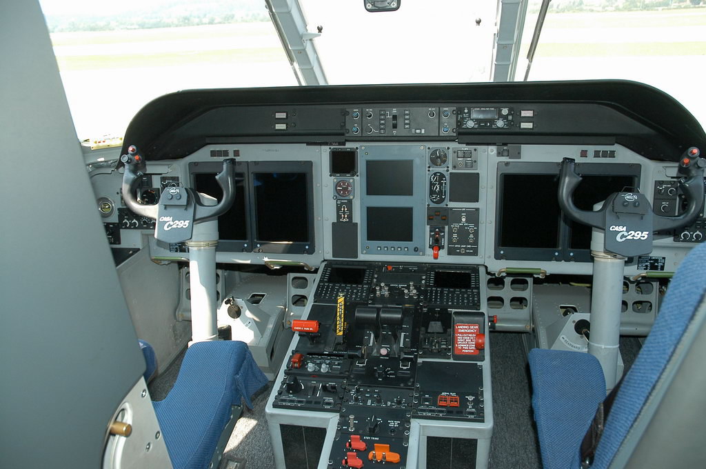Airbus C295 flygplan, interiör.