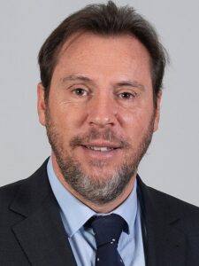 Óscar Puente.