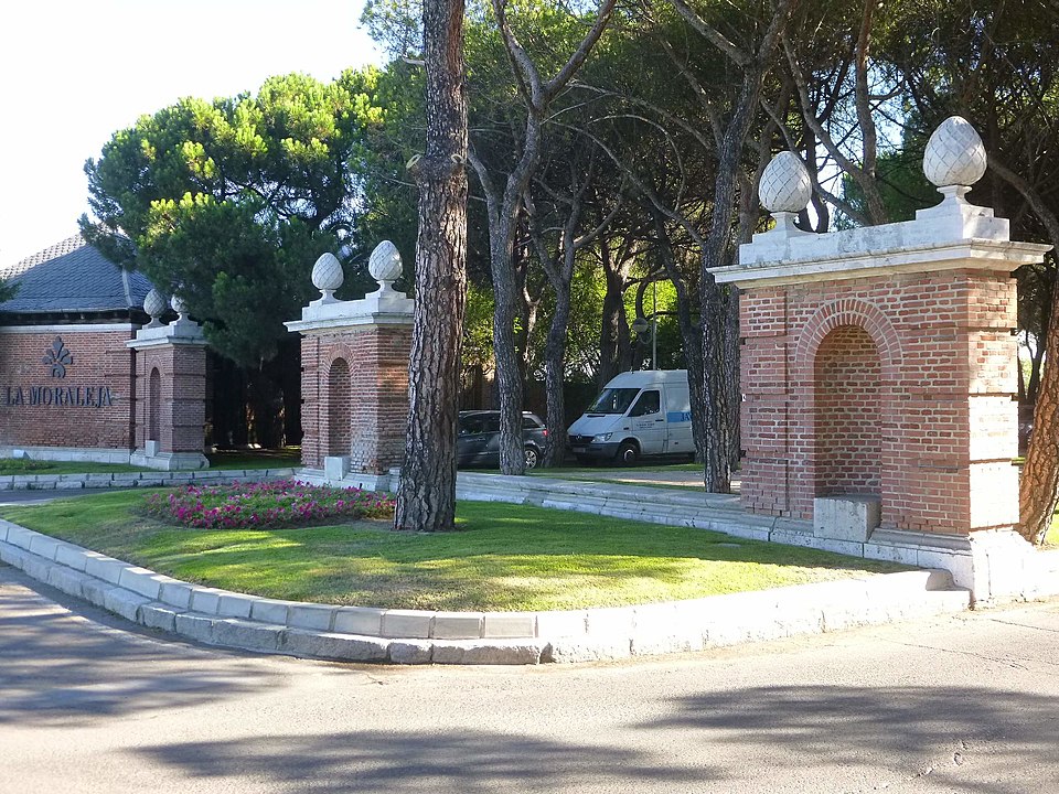 La Moraleja ett välbärgat bostadsområde i kommunen Alcobendas.