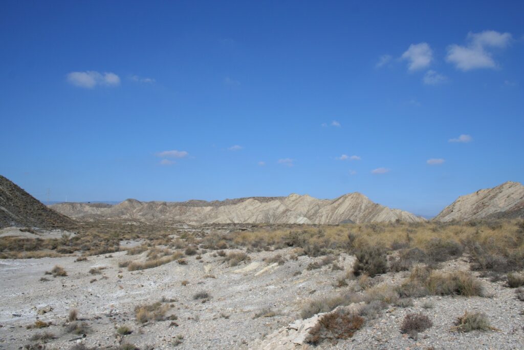 Torrt landskap i Spanien, utsatt för långvarig torka.