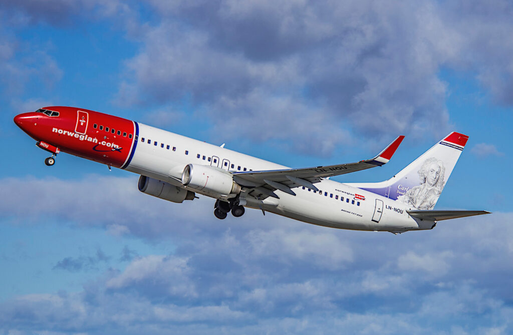 Norwegian Boeing 737-800.