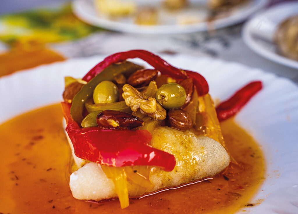 Bacalao encebollado.