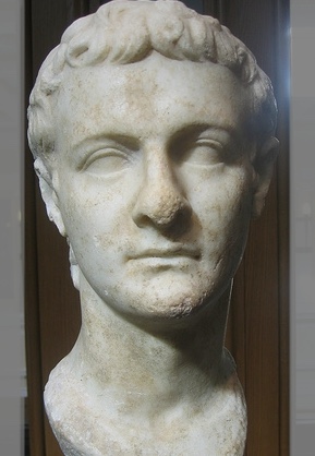 Byst av Caligula.