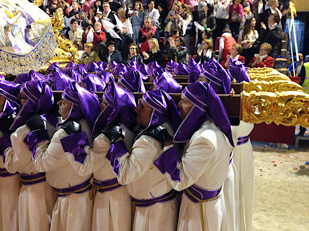 Procession under påskveckan.