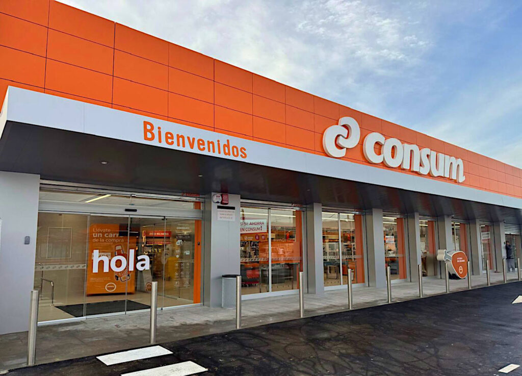 En butik i det Spanska livsmedelskooperativet Consum.