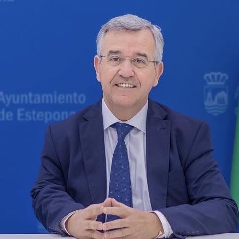 José María García Urbano, borgmästare i Estepona.