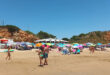 Stranden i La Cala del Aceite, Conil de la Frontera, Spanien.