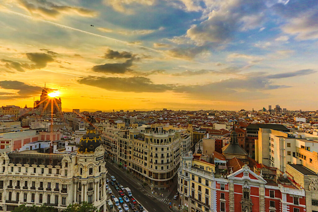Madrid, ett nav för ekonomisk tillväxt i Spanien.