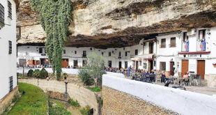 Setenil de las Bodegas, Spanien.