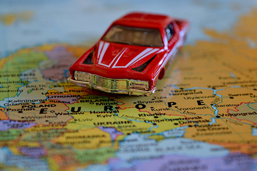 Ut och resa med bil.