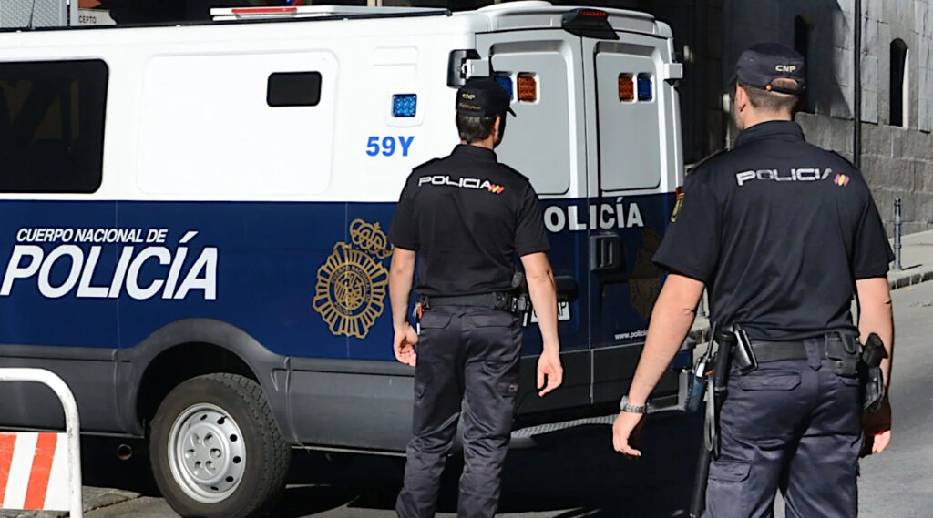 Spaniens nationalpolis i tillslag mot stort smuggelnätverk.