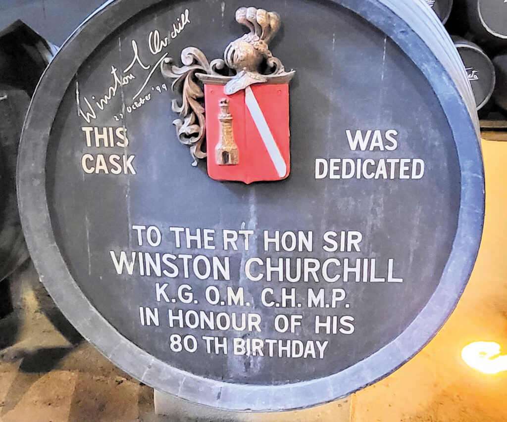 Tunna med namnet Winston Churchill.